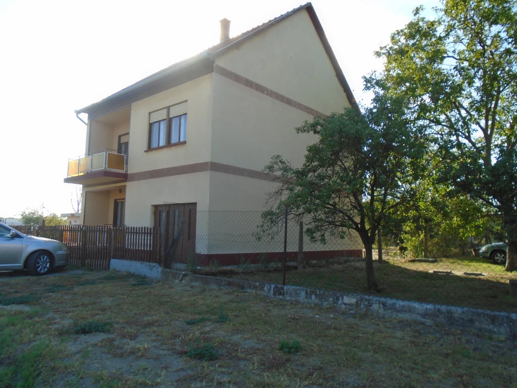 For sale house, Tiszakécske, Tiszabög utca