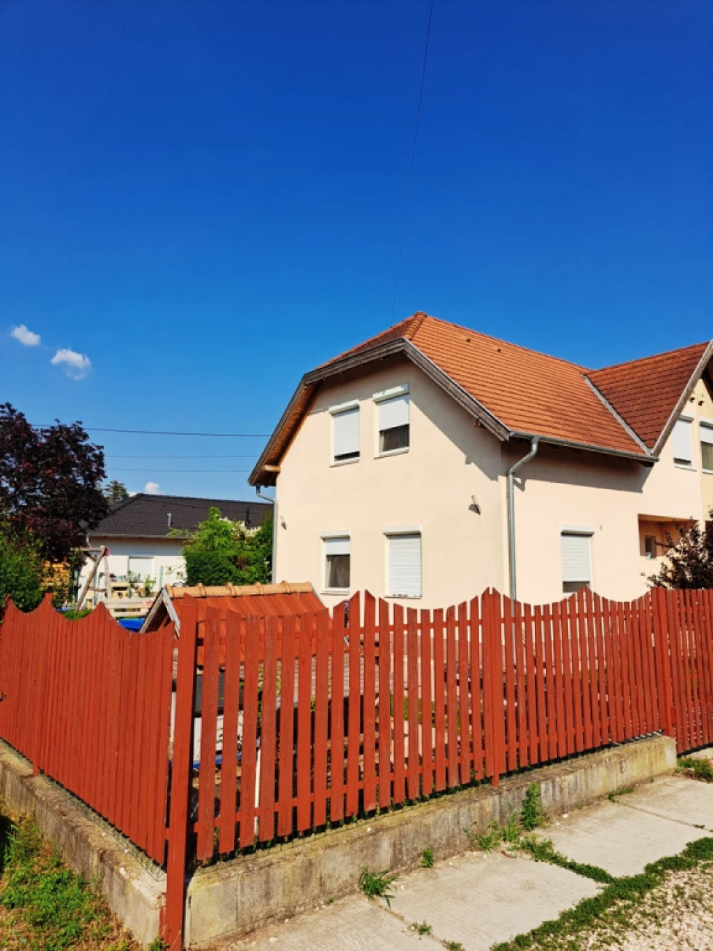 For sale semi-detached house, Szigethalom, Fiumei utcáról nyíló