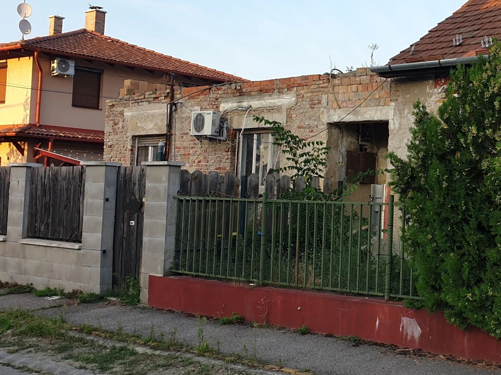 For sale semi-detached house, Budapest XXI. kerület, Királyerdő