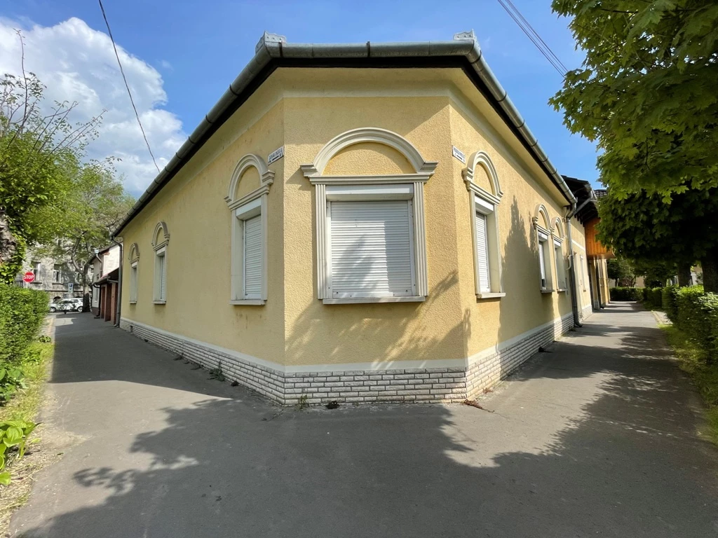 For sale house, Vác, Jókai utca