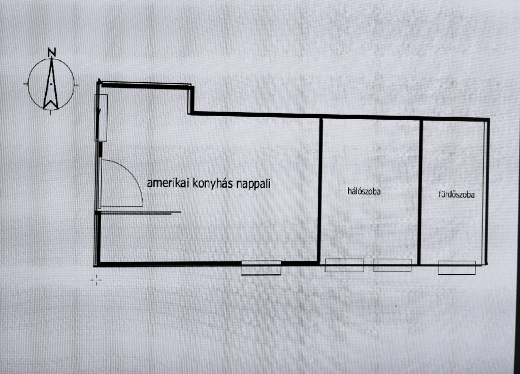 XIV. Kerület, Hungária krt. közelében, 43 m²-es, szuterén, társasházi lakás