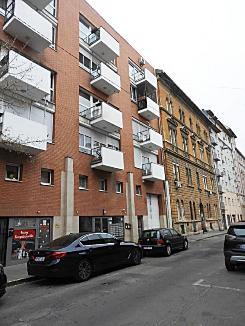 VIII. Kerület, kálvária utca, 99 m²-es, 5. emeleti, társasházi lakás