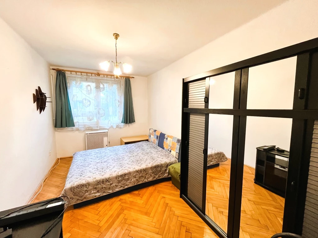 Szentendre, Dózsa György út, 51 m²-es, magasföldszinti, társasházi lakás