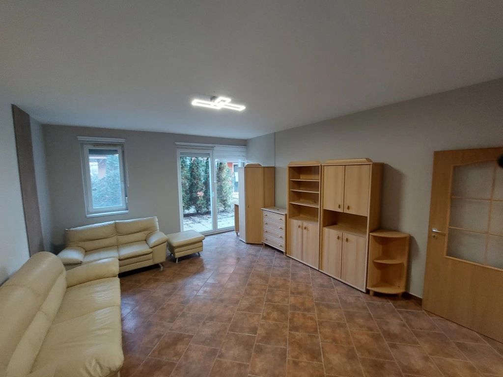 XVII. Kerület, Akadémiaújtelep, 54 m²-es, földszinti, társasházi lakás