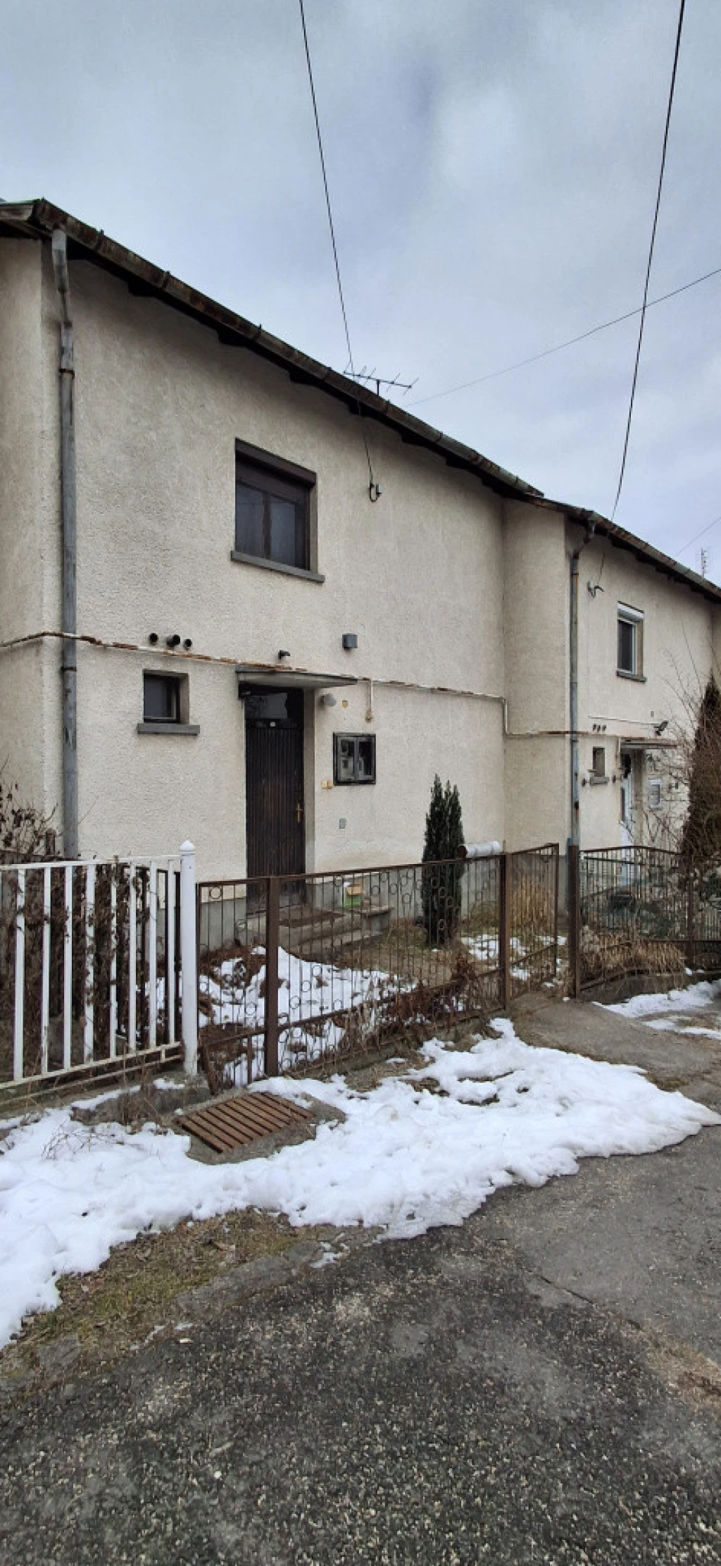 For sale terraced house, Farkaslyuk, Esze T. utca