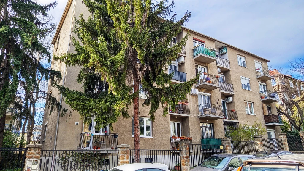 I. Kerület, Derék utca, 47 m²-es, 3. emeleti, társasházi lakás
