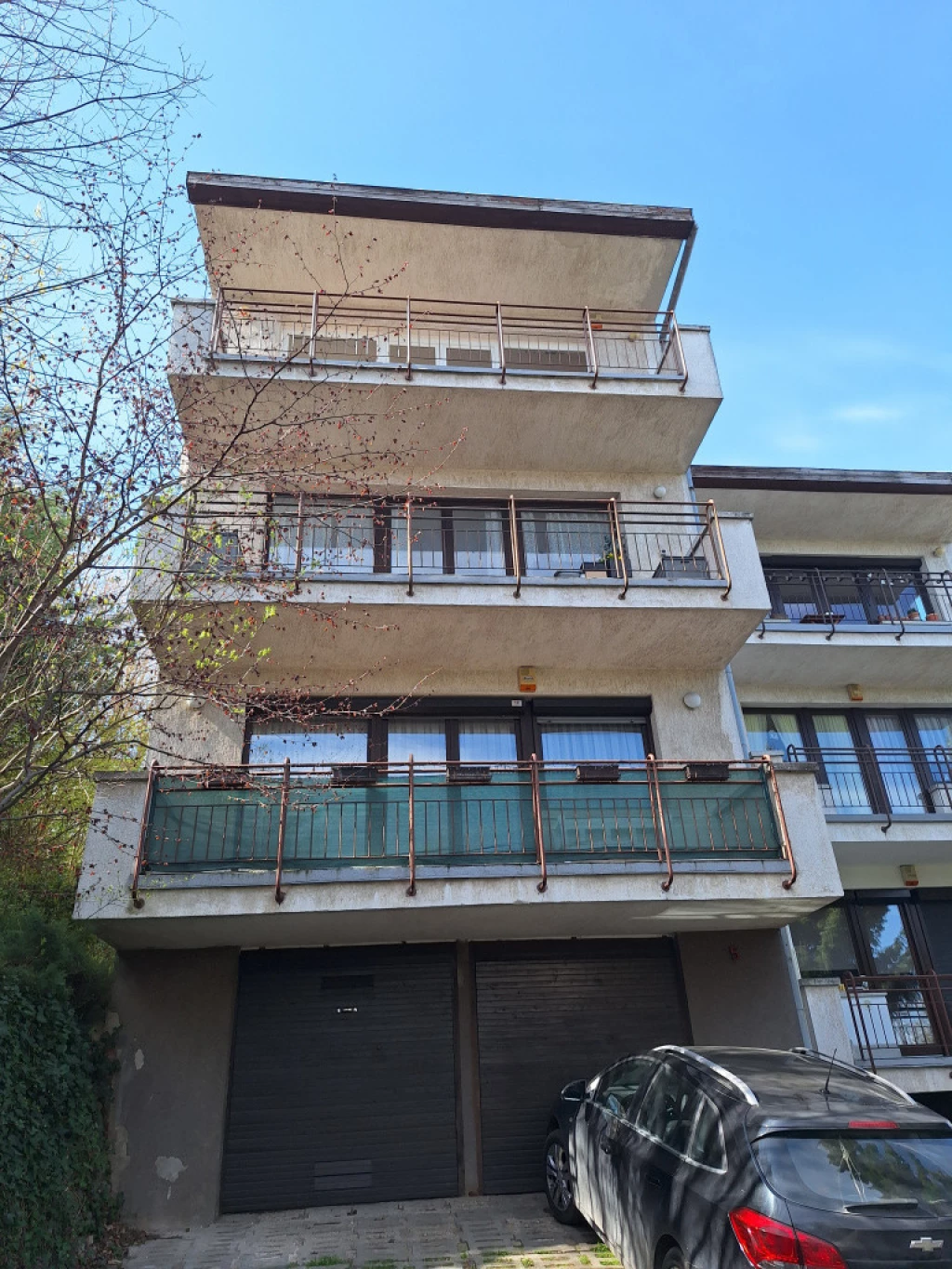 XII. Kerület, Városkúti út, 90 m²-es, 4. emeleti, társasházi lakás