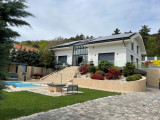 Budaörs, Csiki utca, 380 m²-es, családi ház, 6 szobás, extrán felszerelt állapotú