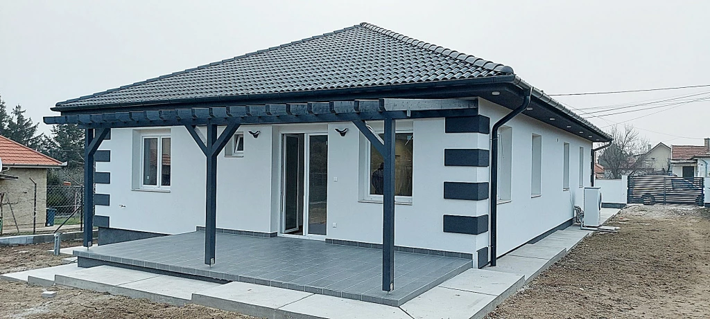 Érd, Faneves utca, 164 m²-es, családi ház, 4 szobás, extrán felszerelt állapotú