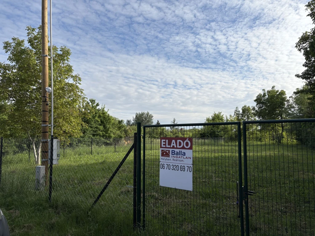 Dömsöd, Dunához utca, 675 m²-es, telek