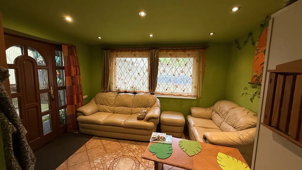 XVII. Kerület, Rákoshegy kervárosi utca, 80 m²-es, családi ház