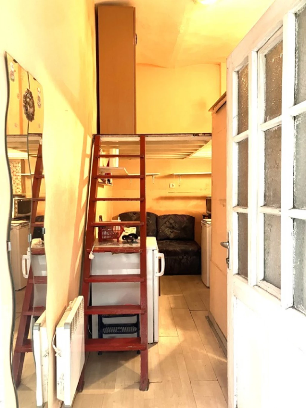 VII. Kerület, Murányi utca, 9 m²-es, földszinti, társasházi lakás