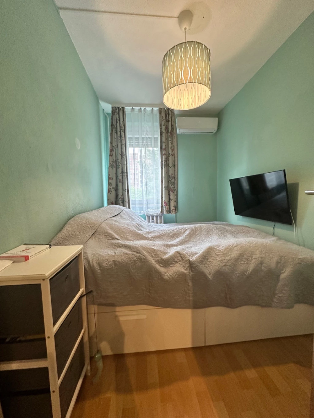 III. Kerület, Budapest III. kerület, Békásmegyeri lakótelep Duna felől, 57 m²-es, 2. emeleti, társasházi lakás