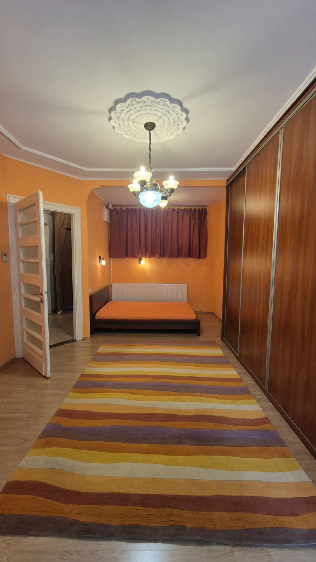 I. Kerület, Hunyadi János utca, 35 m²-es, magasföldszinti, társasházi lakás