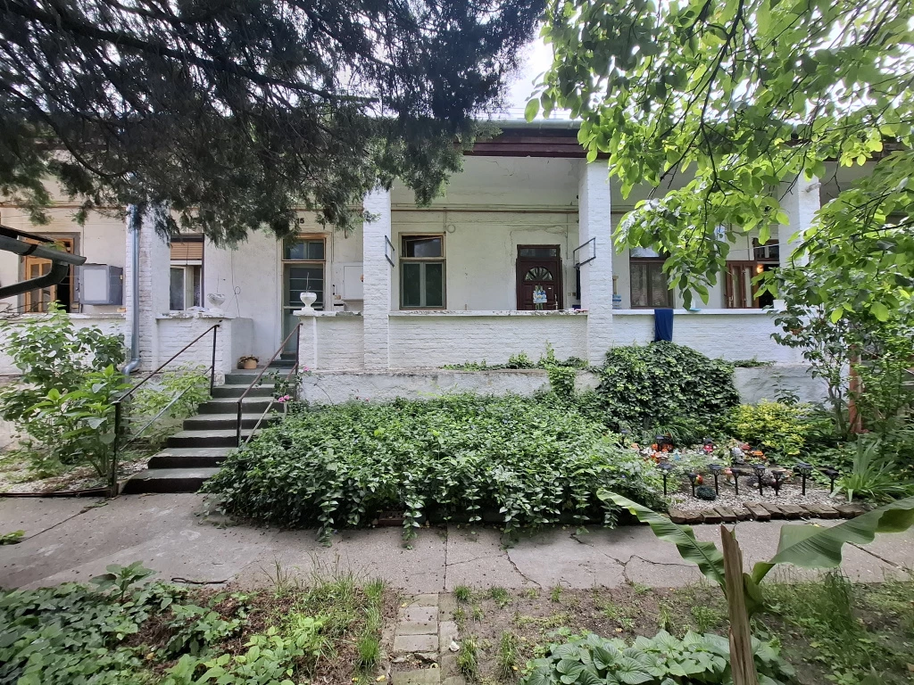 IV. Kerület, Perényi Zs. utca, 23 m²-es, magasföldszinti, társasházi lakás