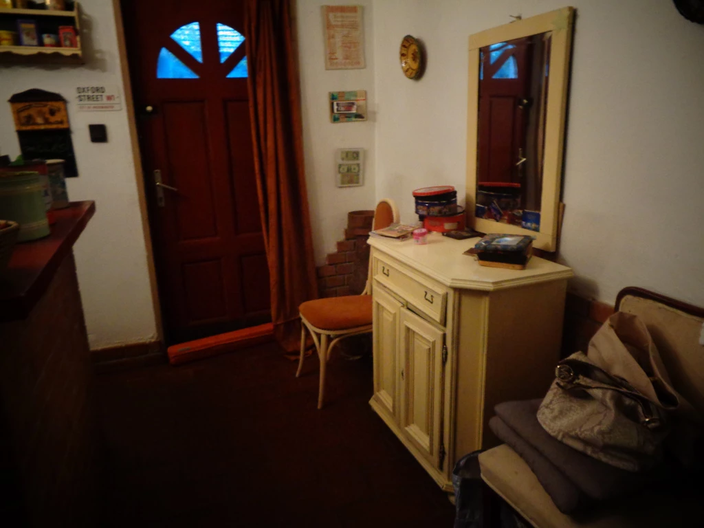 XXIII. Kerület, Hősök tere, 180 m²-es, 2 generációs, házrész, 4 szobás