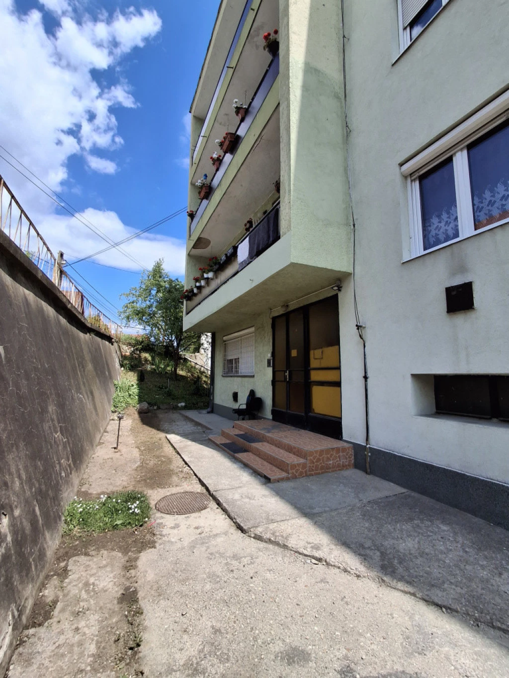 For sale condominium, Ózd, Bem utca