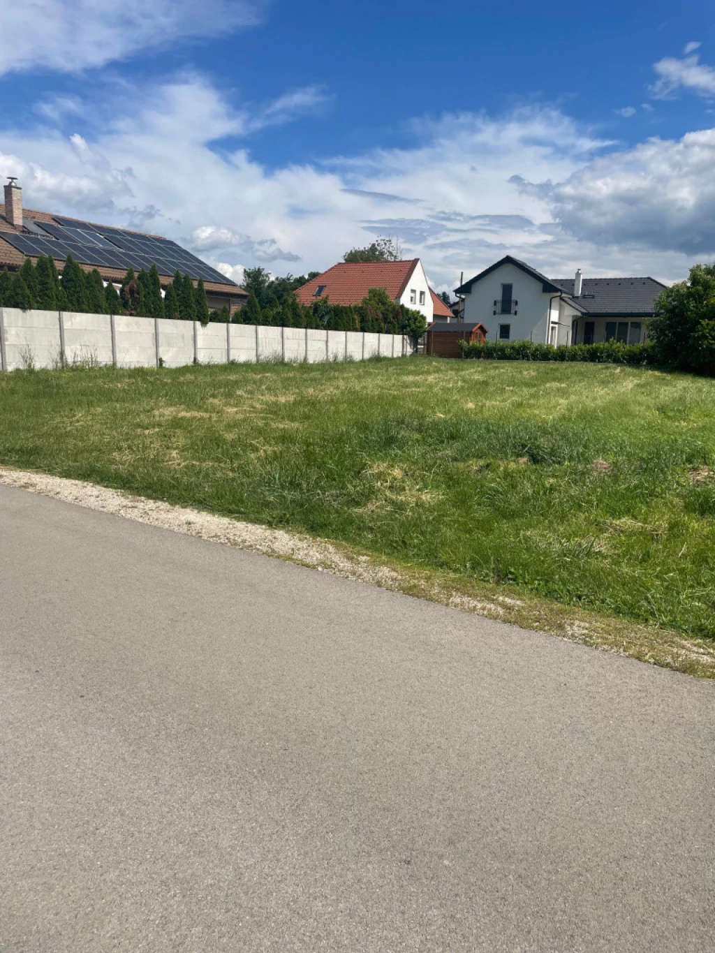 Gárdony, Központi utca, 665 m²-es, telek