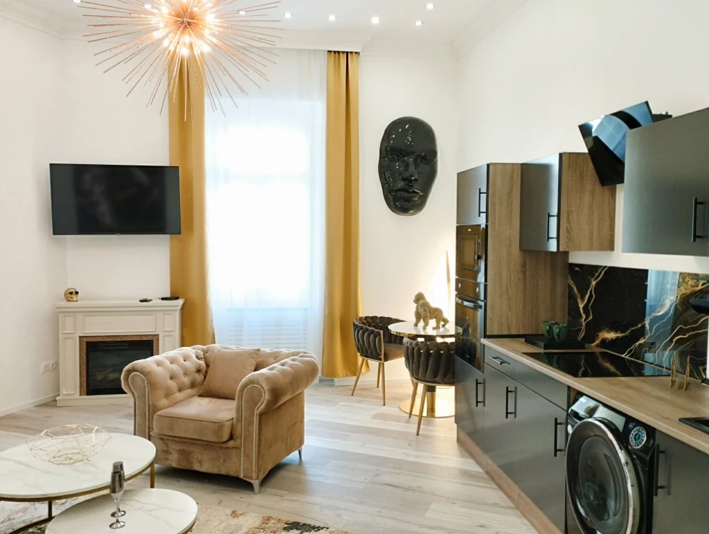 I. Kerület, Batthyány utca, 54 m²-es, 1. emeleti, társasházi lakás