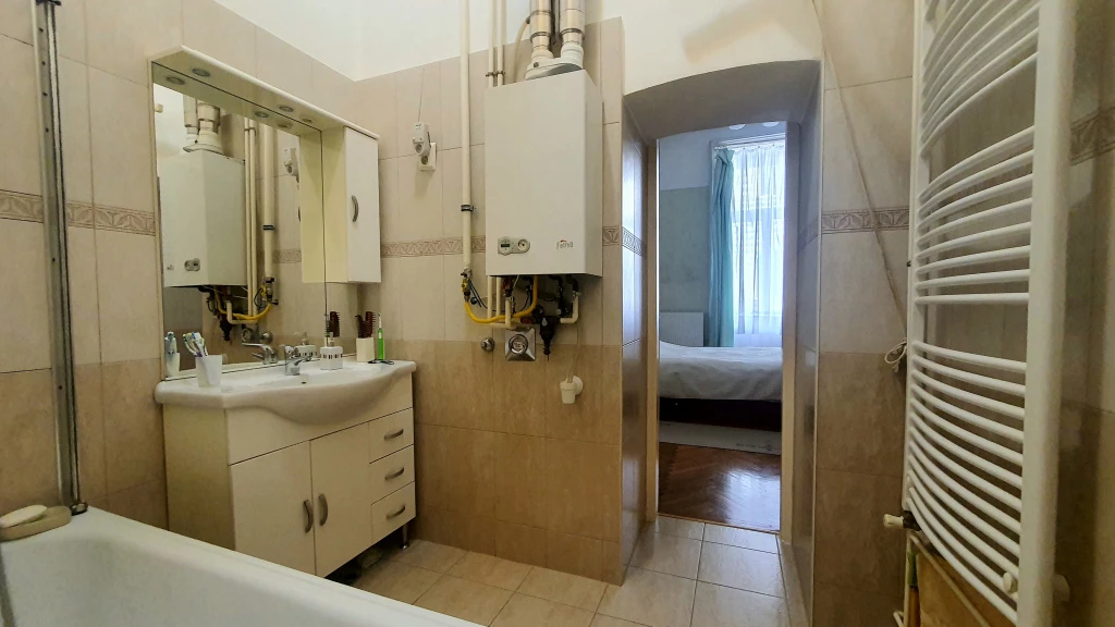 VI. Kerület, Eötvös utca, 114 m²-es, földszinti, társasházi lakás
