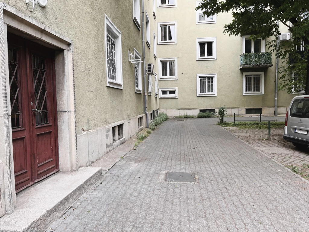 XIII. Kerület, Fiastyúk utca, 54 m²-es, egyéb üzlethelyiség