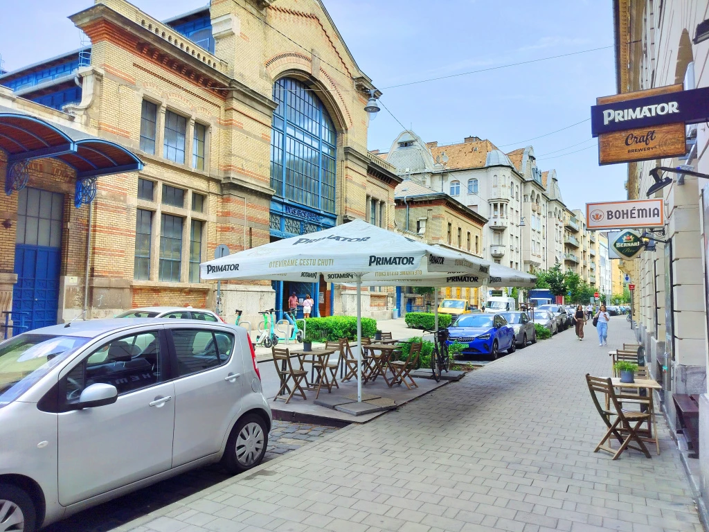 VIII. Kerület, Déri Miksa utca, 73 m²-es, 4. emeleti, társasházi lakás