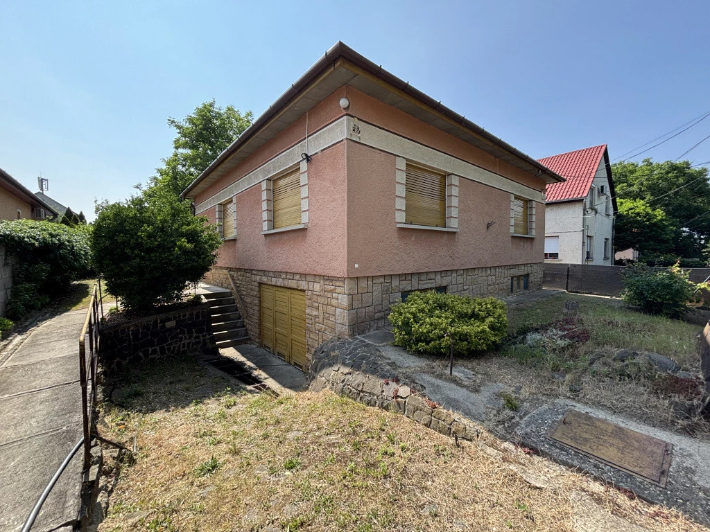 For sale house, Budapest XVII. kerület, Zrínyi utca környéki utca