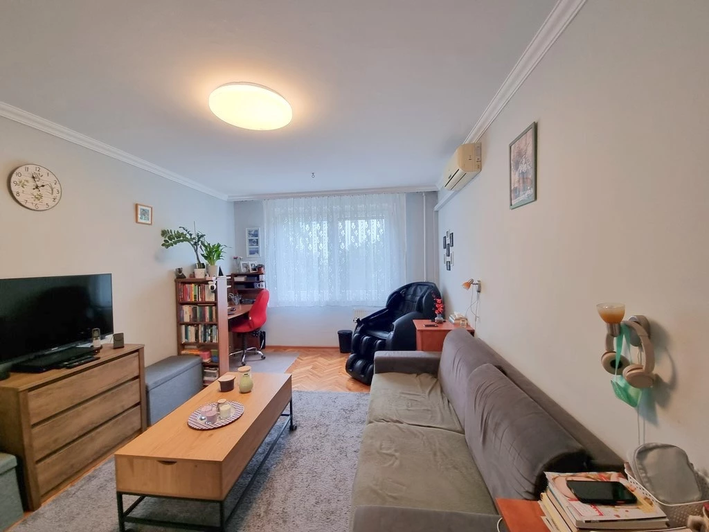 Nyíregyháza, Korányi Frigyes utca, 61 m²-es, 3. emeleti, társasházi lakás
