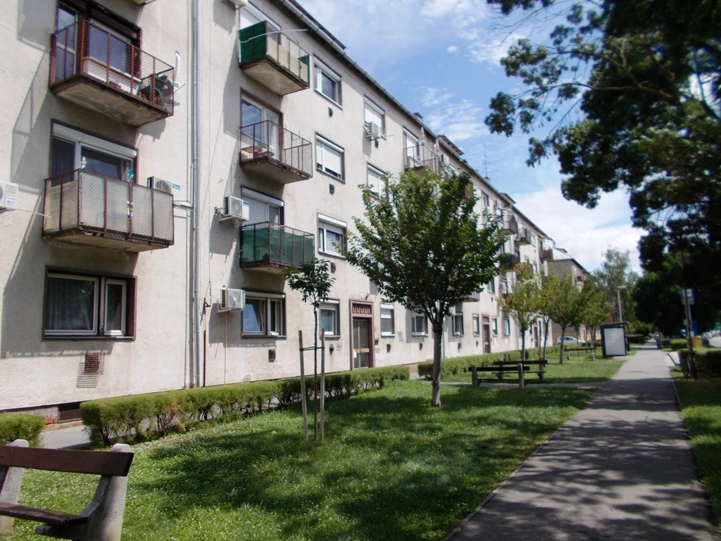 Szigetszentmiklós, Központ közeli, 49 m²-es, 3. emeleti, társasházi lakás