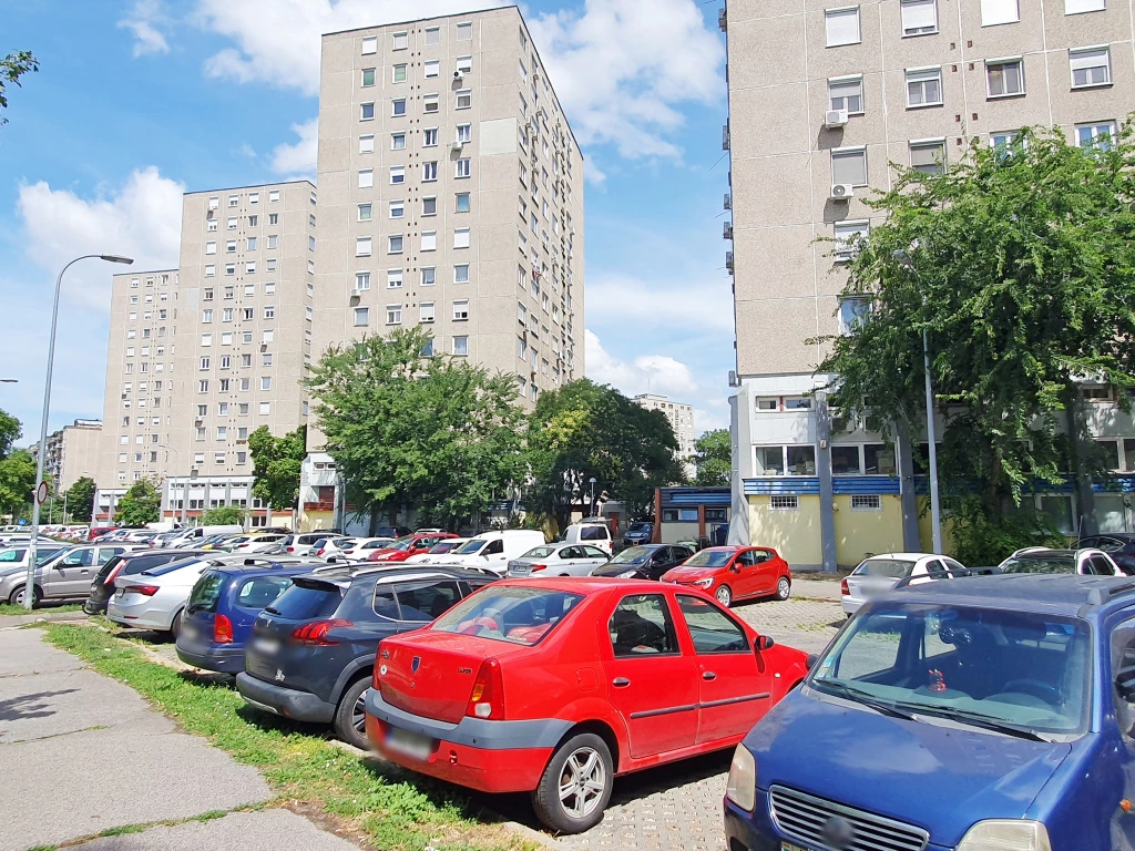 XV. Kerület, Páskomliget utca, 53 m²-es, 11. emeleti, társasházi lakás