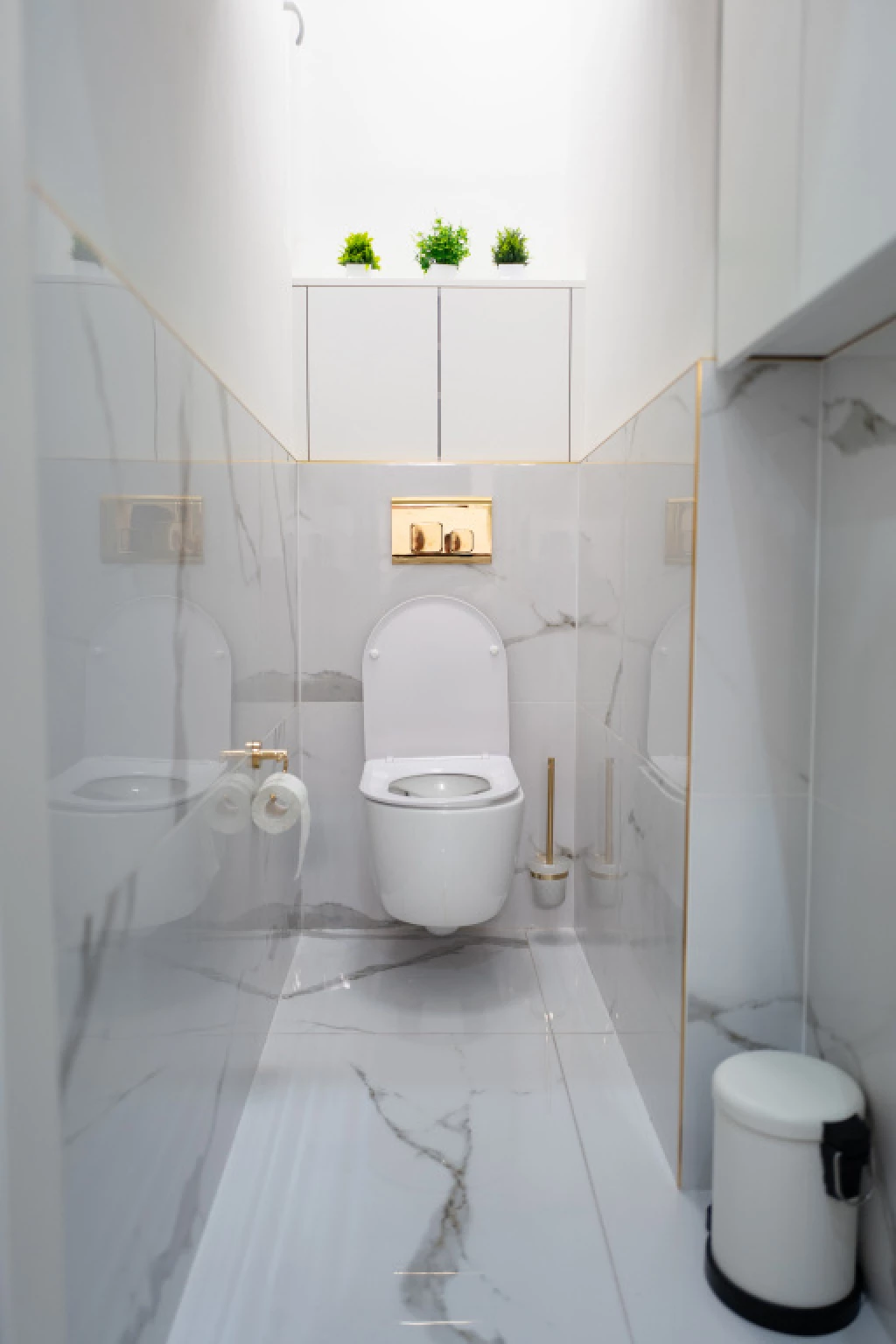 VI. Kerület, Andrássy utca, 36 m²-es, 2. emeleti, társasházi lakás