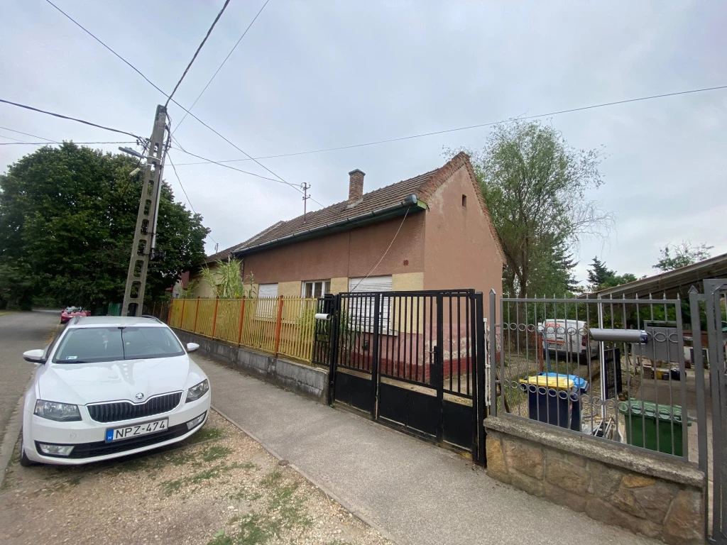 XVIII. Kerület, Szemeretelep, 72 m²-es, családi ház, 3 szobás