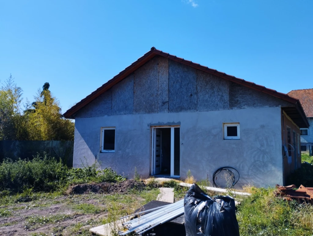 Dömsöd, Központ közeli utca, 2097 m²-es, telek