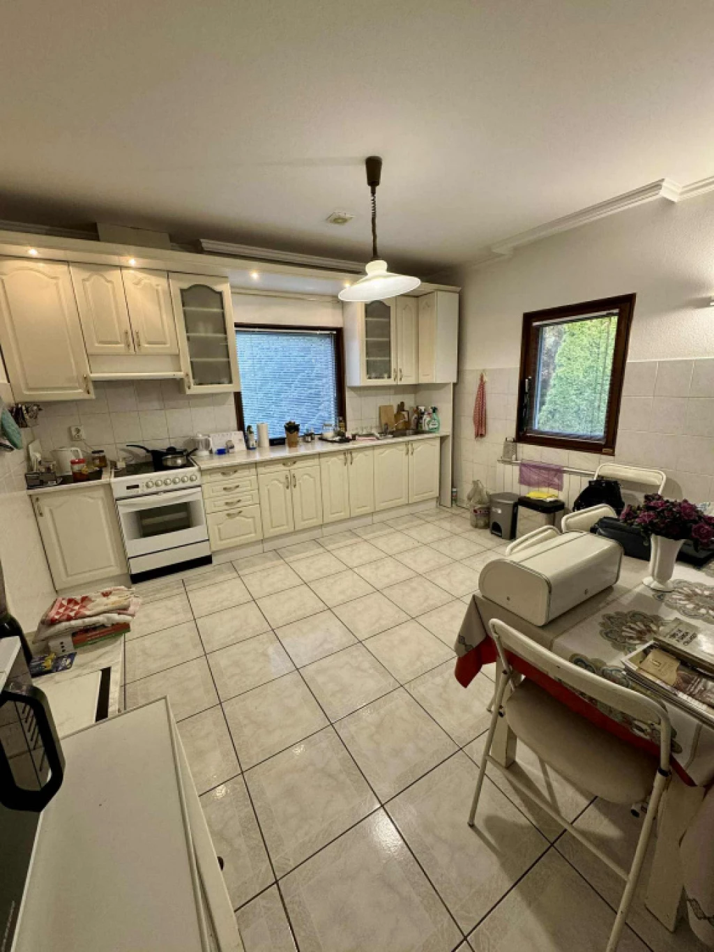 II. kerület, Nagykovácsi utca, 115 m²-es, családi ház, 3 szobás