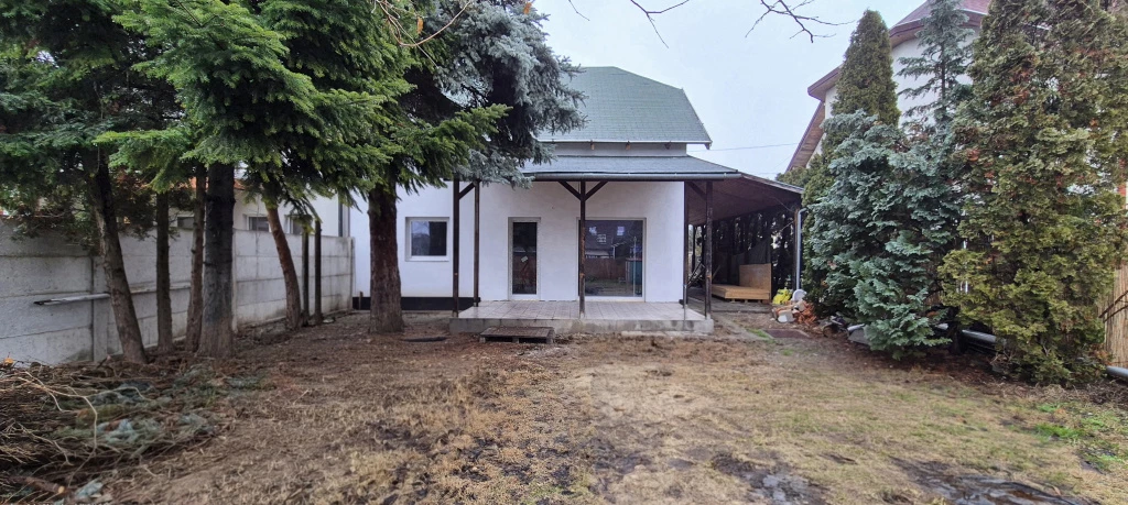 For sale semi-detached house, Budapest XVII. kerület, Kucorgó tér környéki utca