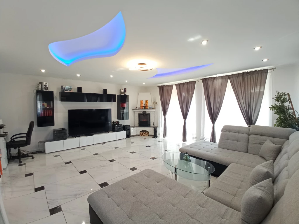 For sale house, Budapest XXI. kerület, MÁRIA KIRÁLYNÉ útja