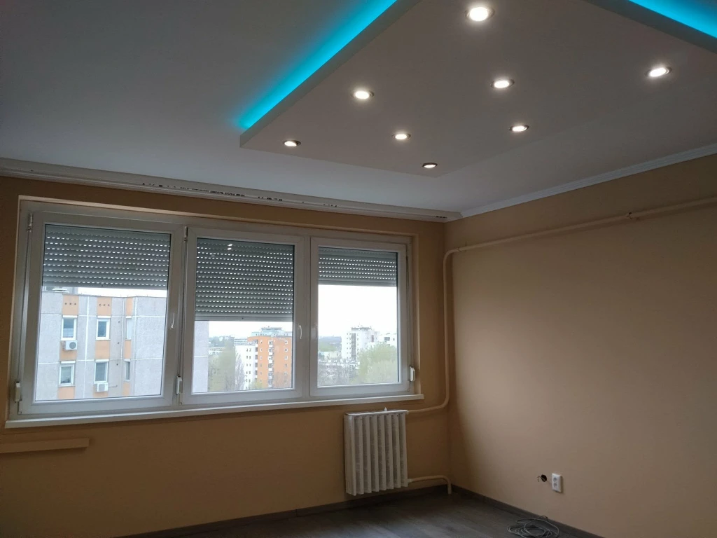 IX. Kerület, Üllői út, 53 m²-es, társasházi lakás, 2 szobás, jó állapotú