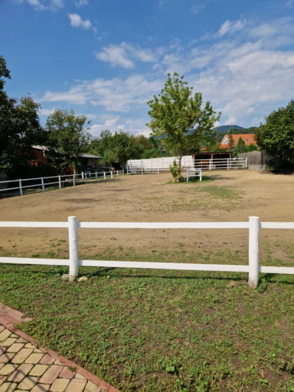 Pomáz, hargita utca utca, 170 m²-es, 2 generációs, családi ház