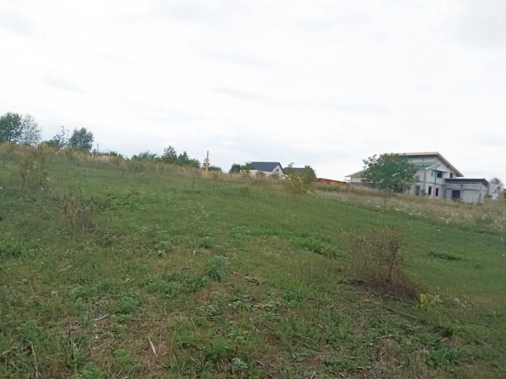 Kerepes, Hegy u. mentén, 744 m²-es, telek