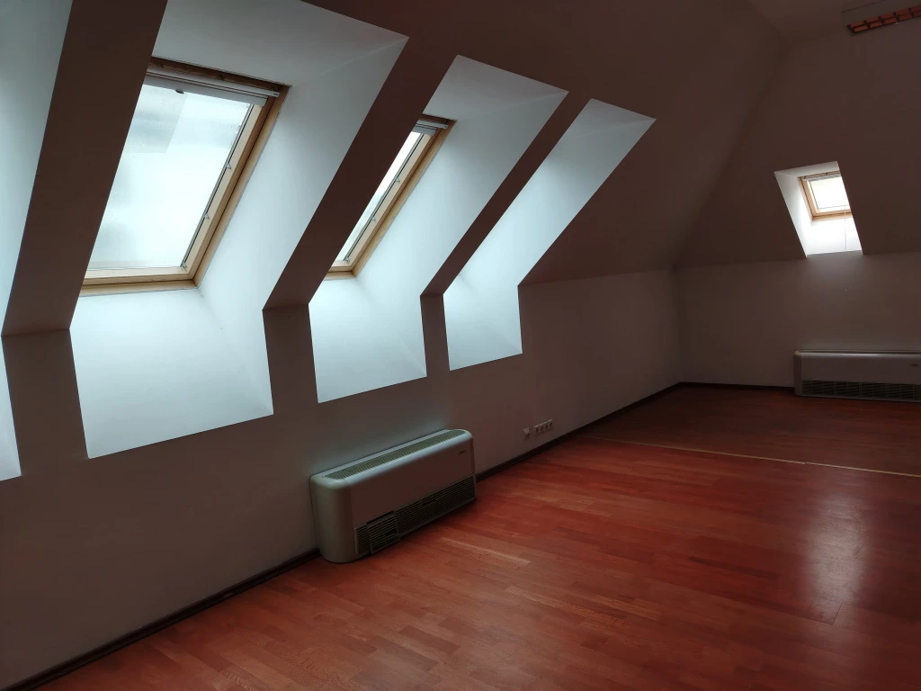 c3-2-name c2-69-name, Budapest VI. kerület, Bajza utca