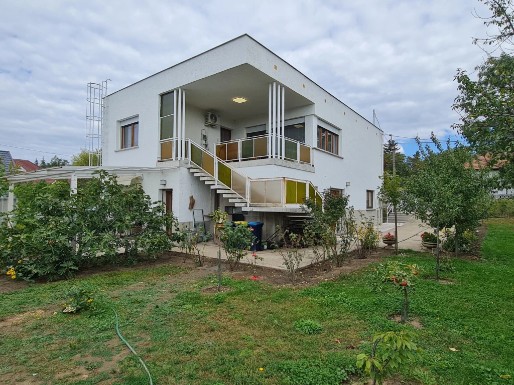 For sale part of a house property, Budapest XVI. kerület, Batsányi János utca