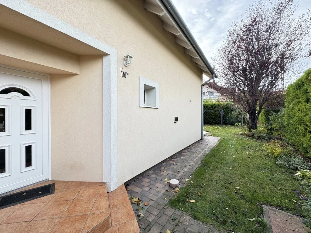 c3-1-name c2-1-name, Budaörs, Törökugrató utca