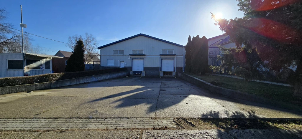 For sale depot, Halásztelek, II. Rákóczi Ferenc utca