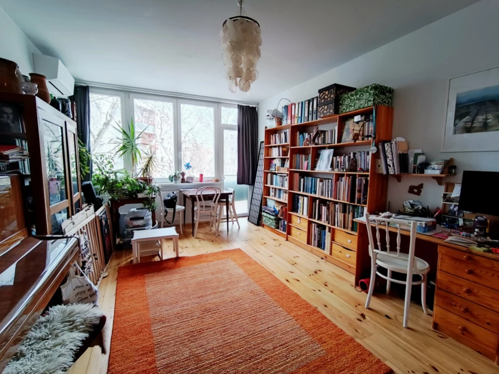 For sale condominium, Budapest XX. kerület, Csendes környéken