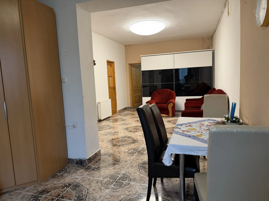 Szigetszentmiklós, Csepel, Hollnadi út közelében, 76 m²-es, családi ház