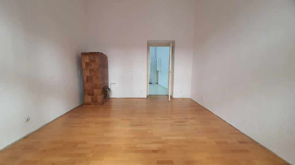 c3-1-name c2-21-name, Budapest VI. kerület, ANDRÁSSY ÚT mellett