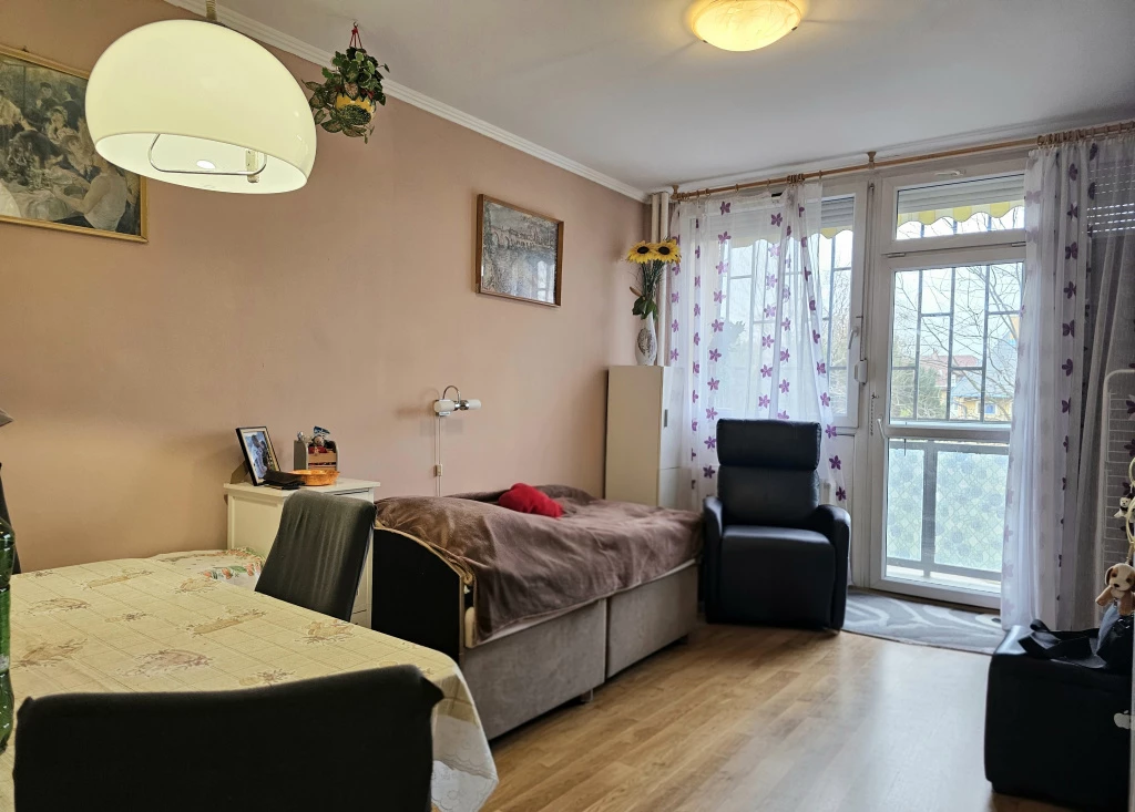 For sale condominium, Budapest XV. kerület, Nyírpalota utca