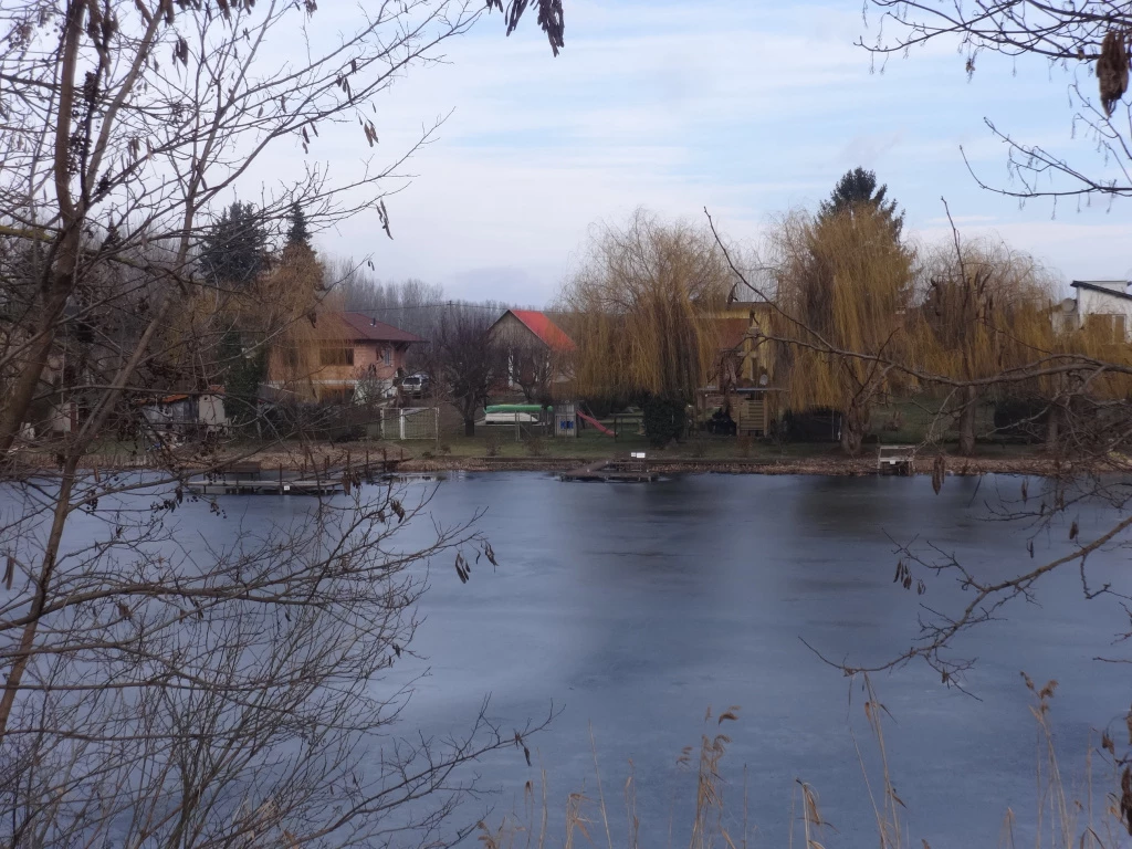 Szolnok, Alcsisziget utca, 2147 m²-es, telek