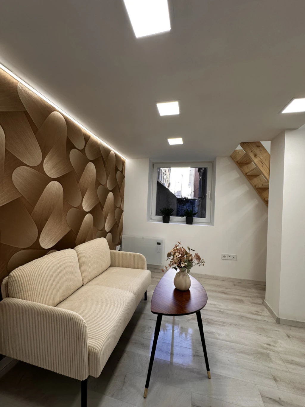 VII. Kerület, Keleti pu környékén, 26 m²-es, társasházi lakás