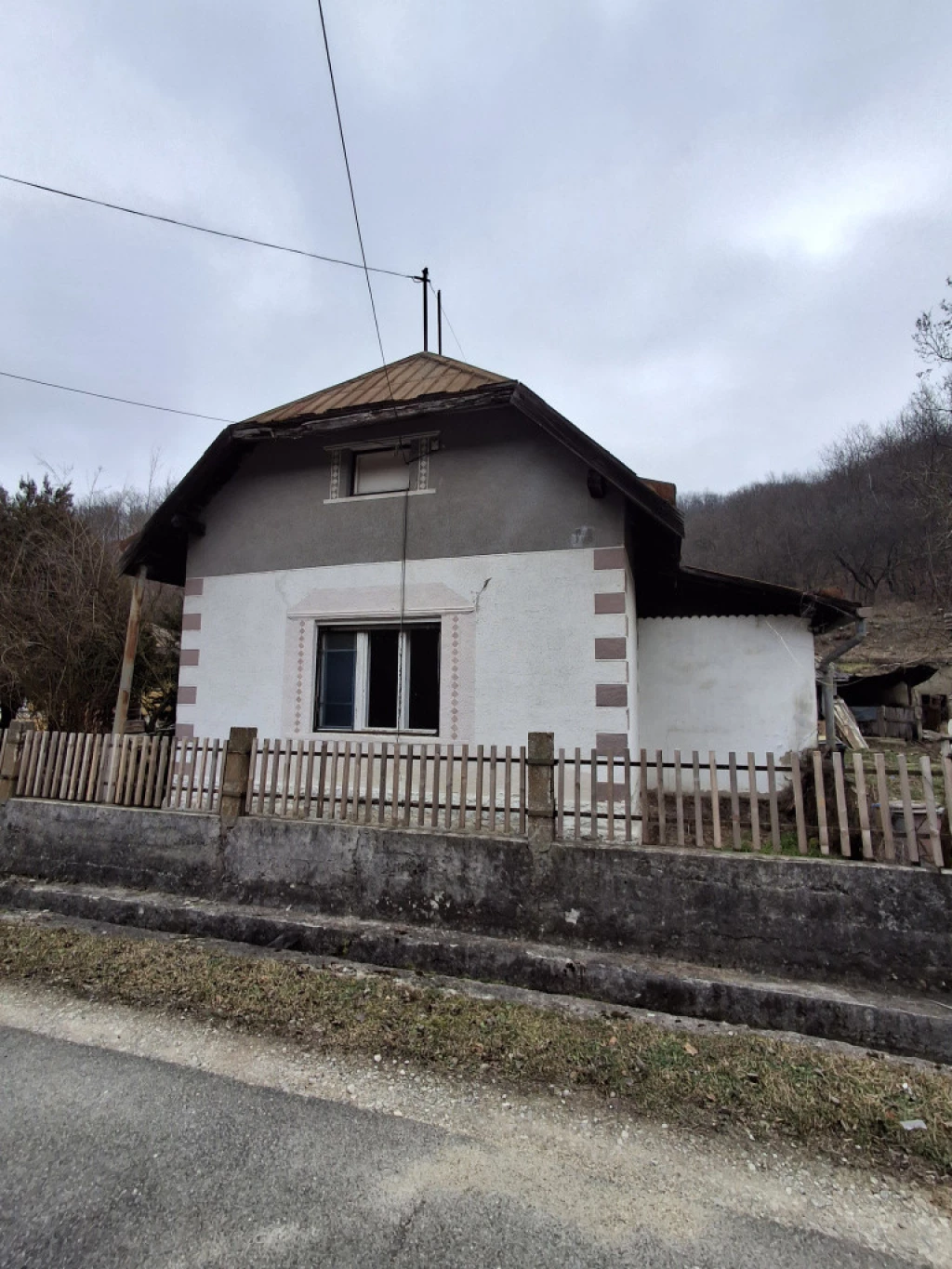 Borsodnádasd, Köztársaság utca, 80 m²-es, családi ház, 2+1 szobás